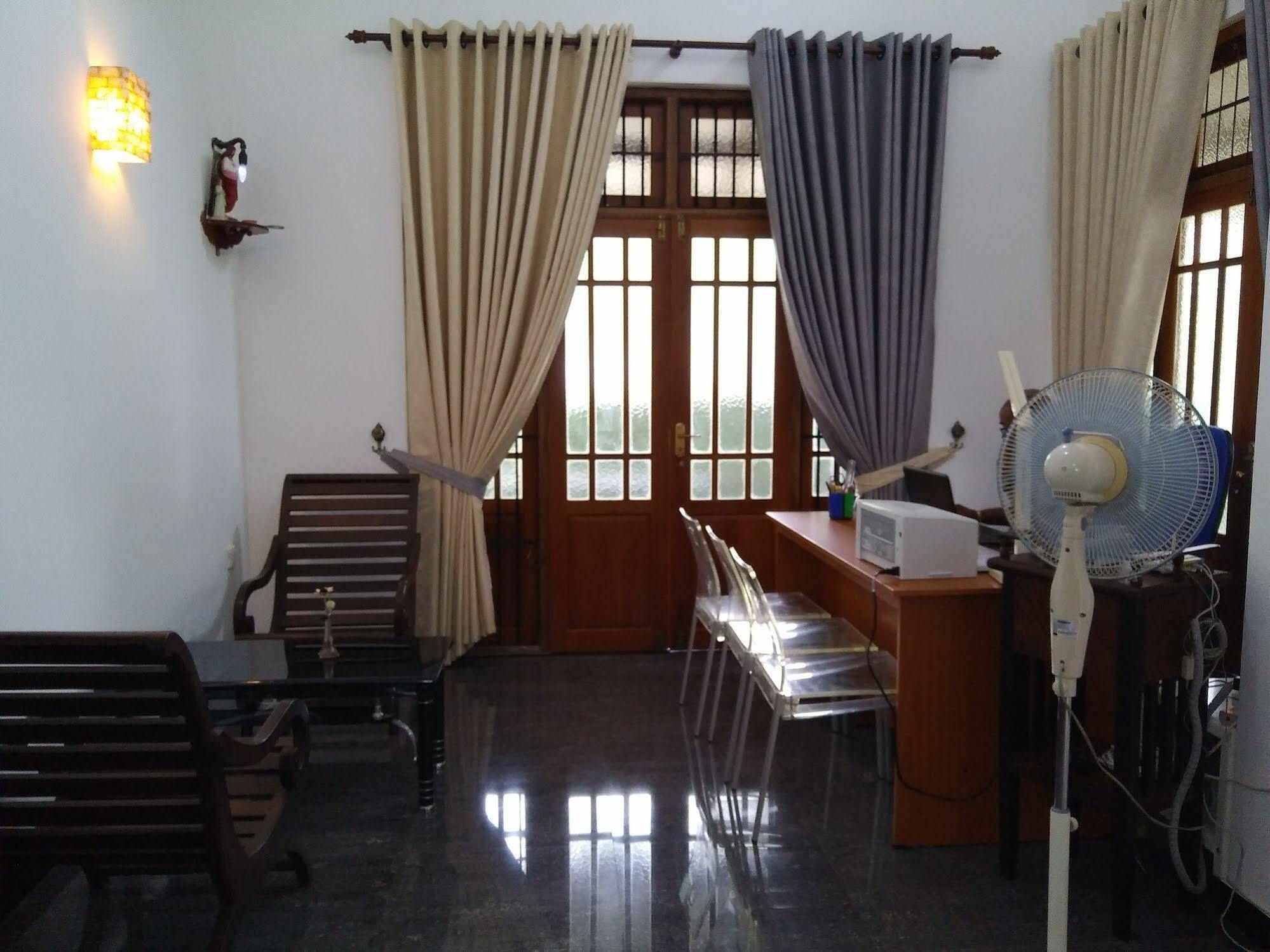 לינה וארוחת בוקר נגומבו West Dene מראה חיצוני תמונה